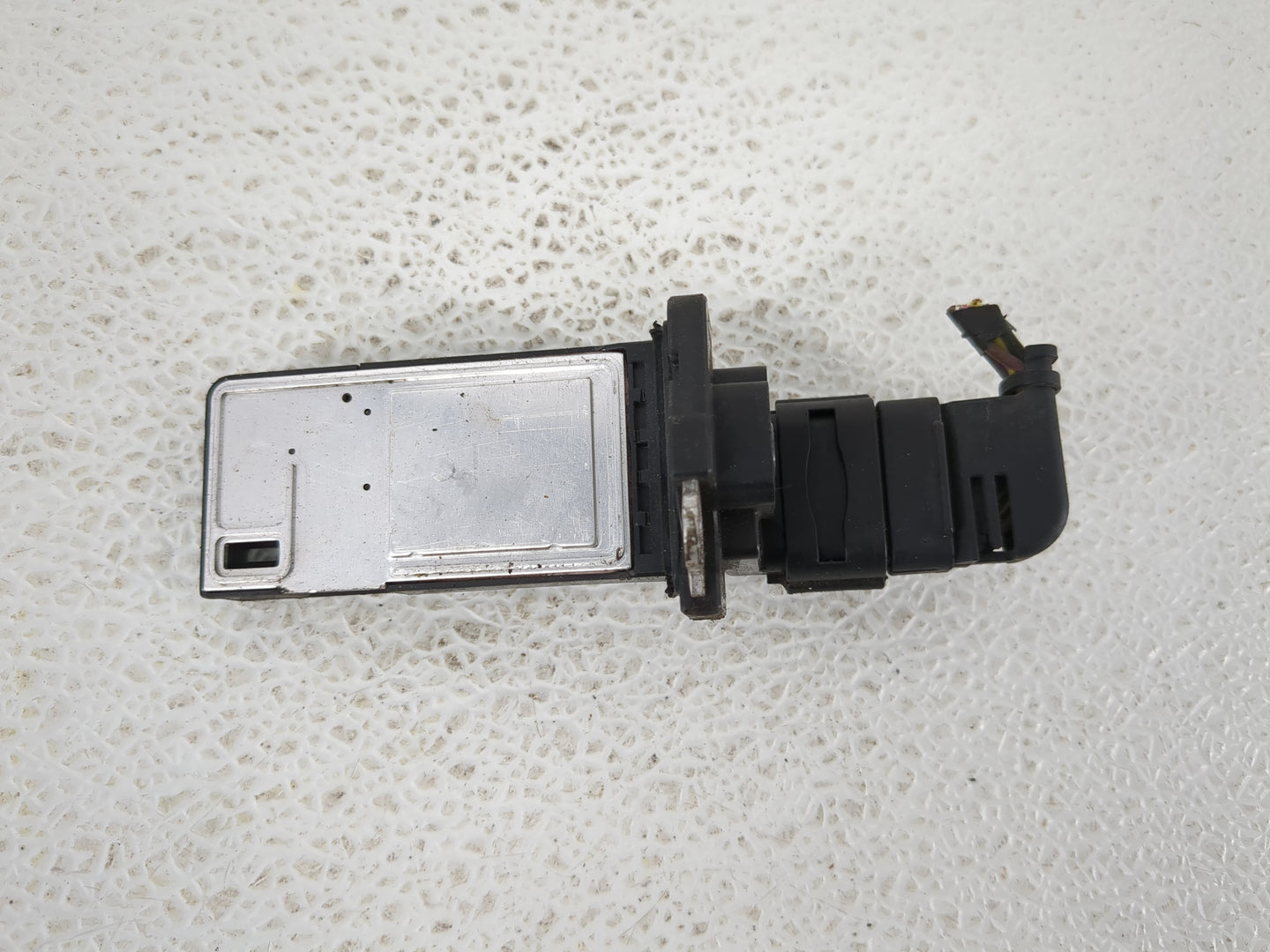 2017-2019 Gmc Savana 2500 Mass Air Flow Meter Maf - Oemusedautoparts1.com