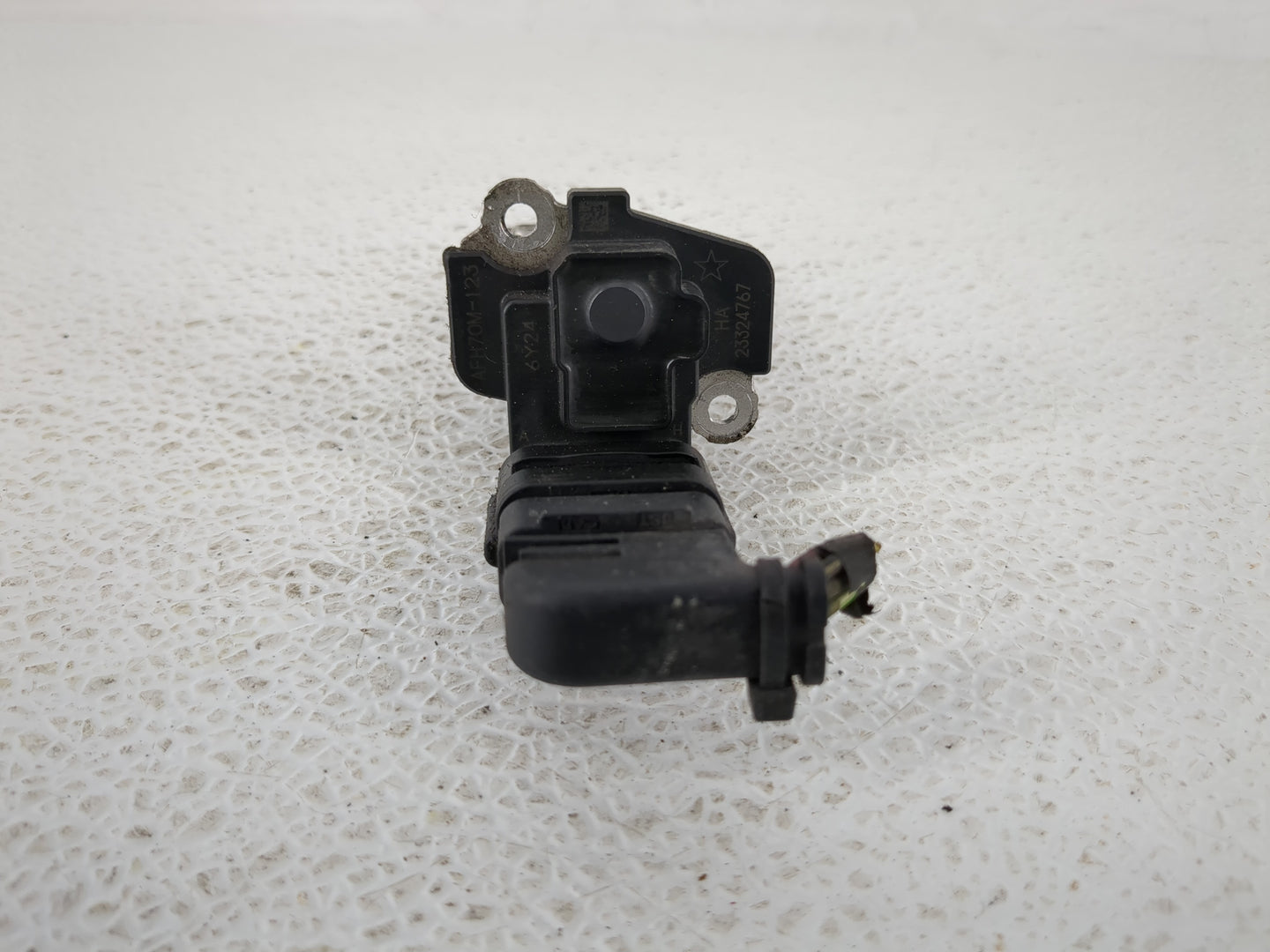 2017-2019 Gmc Savana 2500 Mass Air Flow Meter Maf - Oemusedautoparts1.com