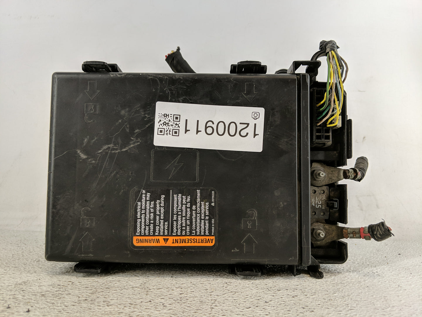 2017 Gmc Savana 2500 Fusebox Fuse Box Panel Relay Module P/N:22744449 Fits OEM Used Auto Parts - Oemusedautoparts1.com