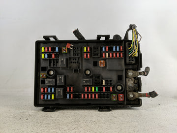 2017 Gmc Savana 2500 Fusebox Fuse Box Panel Relay Module P/N:22744449 Fits OEM Used Auto Parts