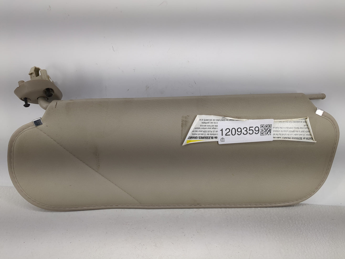 2003-2019 Gmc Savana 2500 Sun Visor Shade Replacement Passenger Right Mirror Fits OEM Used Auto Parts - Oemusedautoparts1.co