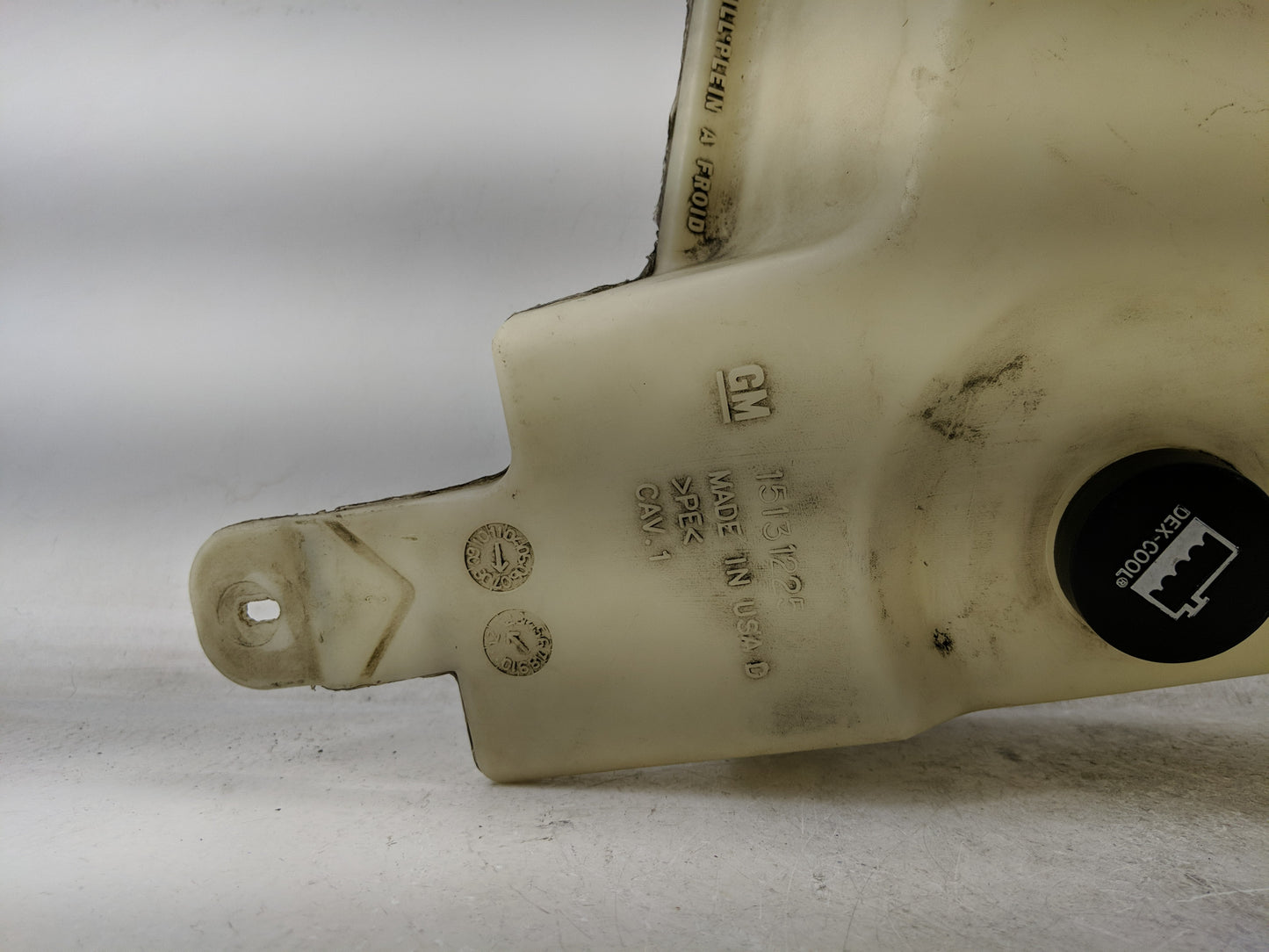 2003-2019 Gmc Savana 2500 Windshield Washer Fluid Reservoir Bottle Oem - Oemusedautoparts1.com