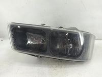2003-2019 Gmc Savana 2500 Tail Light Assembly Passenger Right OEM P/N:15879432 Fits OEM Used Auto Parts - Oemusedautoparts1.