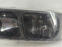 2003-2019 Gmc Savana 2500 Tail Light Assembly Passenger Right OEM P/N:15879432 Fits OEM Used Auto Parts - Oemusedautoparts1.