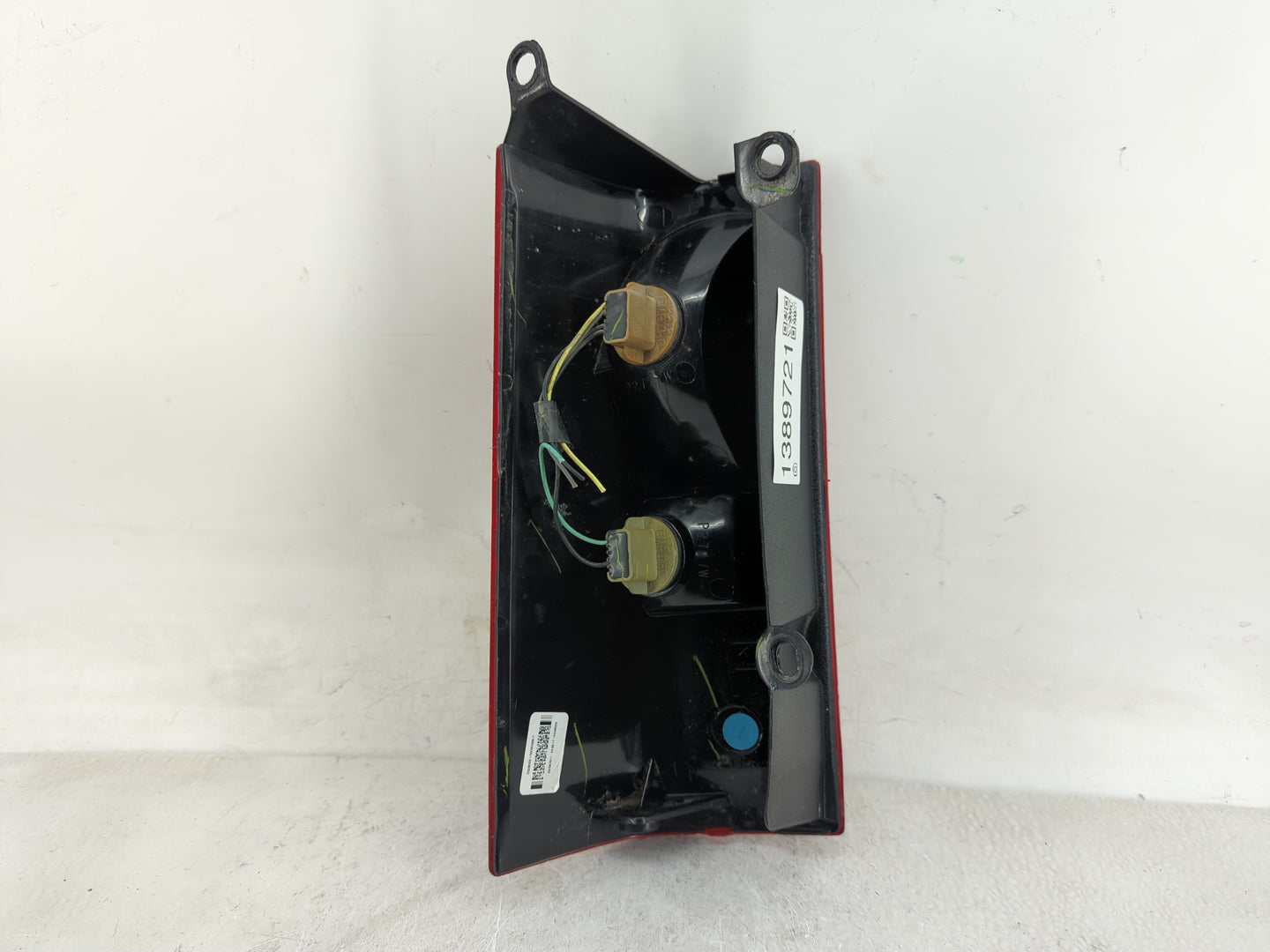 2003-2019 Gmc Savana 2500 Tail Light Assembly Driver Left OEM P/N:23338320 Fits OEM Used Auto Parts - Oemusedautoparts1.com