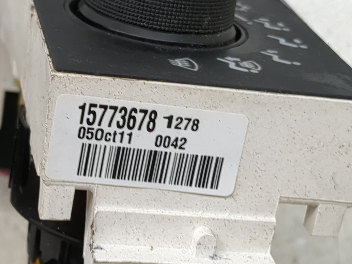 2008-2019 Gmc Savana 2500 Climate Control Module Temperature AC/Heater Replacement P/N:15773678 Fits OEM Used Auto Parts - O