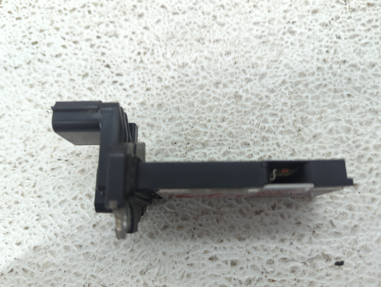 2017-2019 Gmc Savana 2500 Mass Air Flow Meter Maf 1487892 - Oemusedautoparts1.com