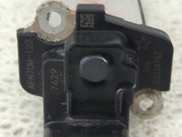 2017-2019 Gmc Savana 2500 Mass Air Flow Meter Maf 1487892 - Oemusedautoparts1.com