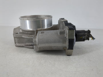 2014-2022 Gmc Sierra 1500 Throttle Body P/N:12676296AA Fits Fits 2014 2015 2016 2017 2018 2019 2020 2021 2022 OEM Used Auto Parts