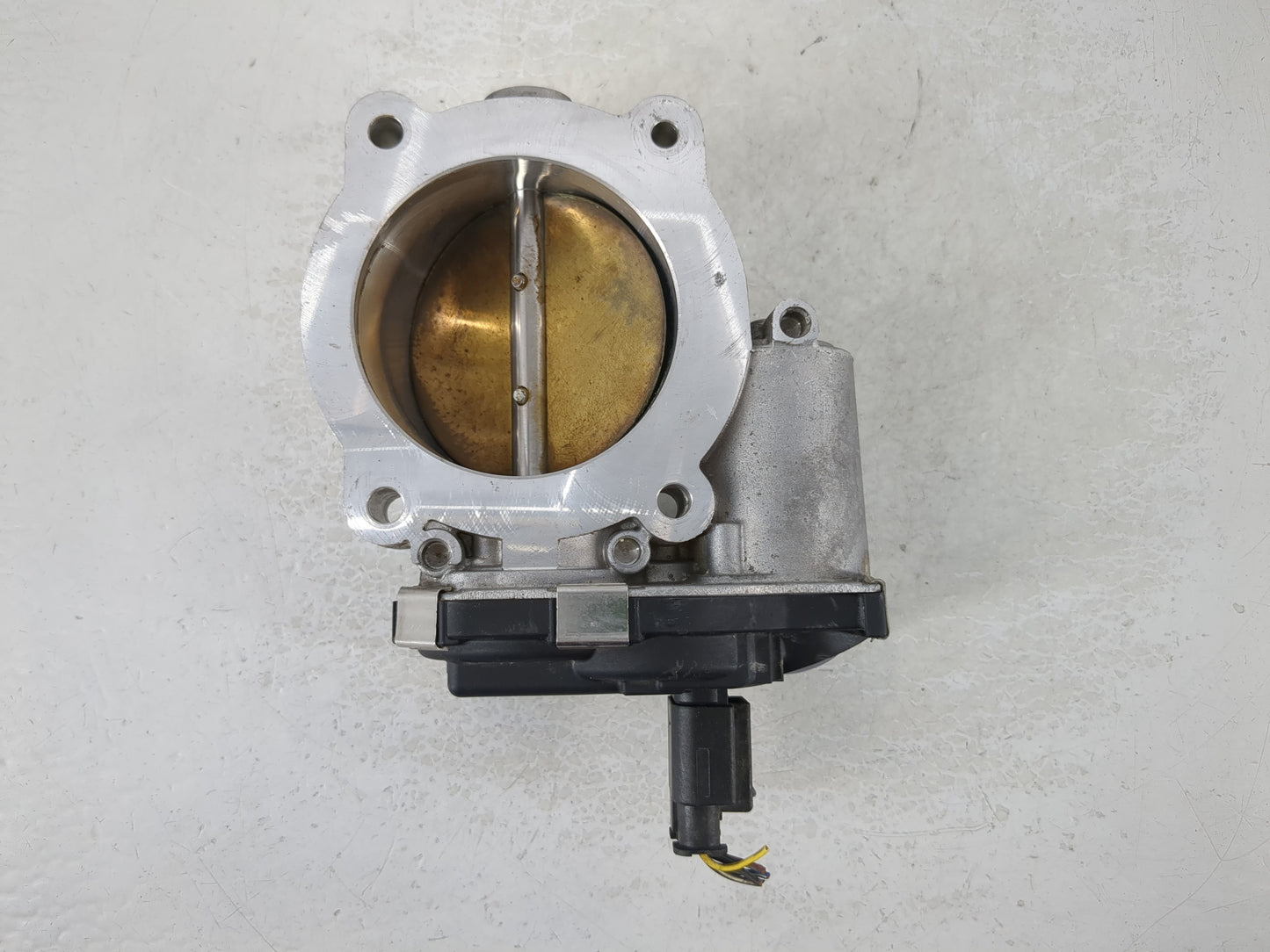 2014-2022 Gmc Sierra 1500 Throttle Body P/N:12676296AA Fits Fits 2014 2015 2016 2017 2018 2019 2020 2021 2022 OEM Used Auto 