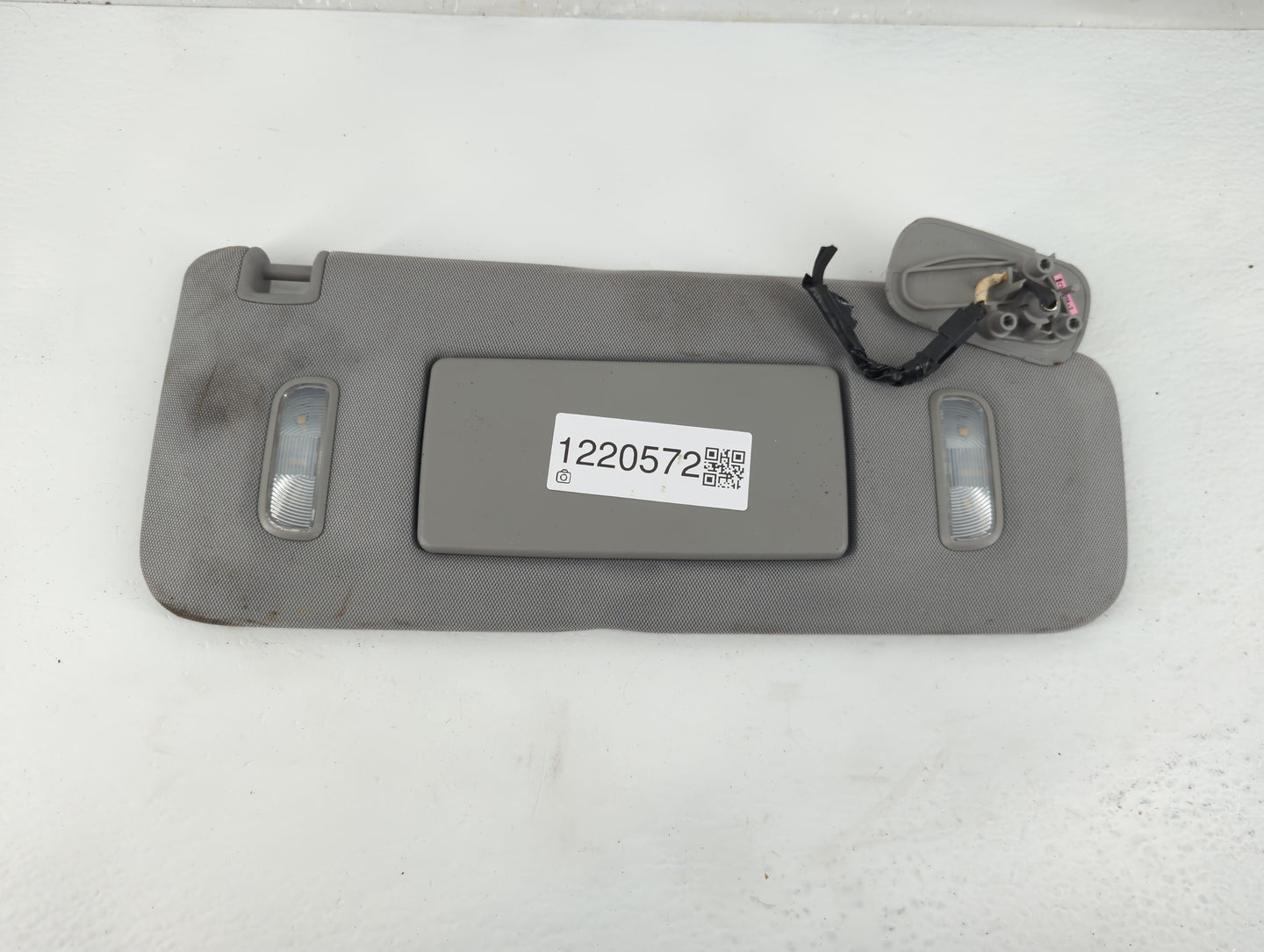 2014-2019 Gmc Sierra 1500 Sun Visor Shade Replacement Passenger Right Mirror Fits Fits 2014 2015 2016 2017 2018 2019 OEM Use