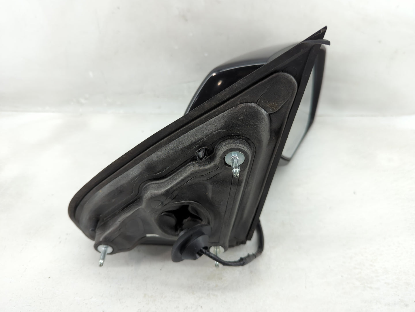 2014-2019 Gmc Sierra 1500 Passenger Side View Mirror - Right Door Mirror OEM Used - Oemusedautoparts1.com