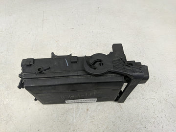 2017-2019 Gmc Sierra 1500 Fusebox Fuse Box Panel Relay Module Fits Fits 2017 2018 2019 OEM Used Auto Parts