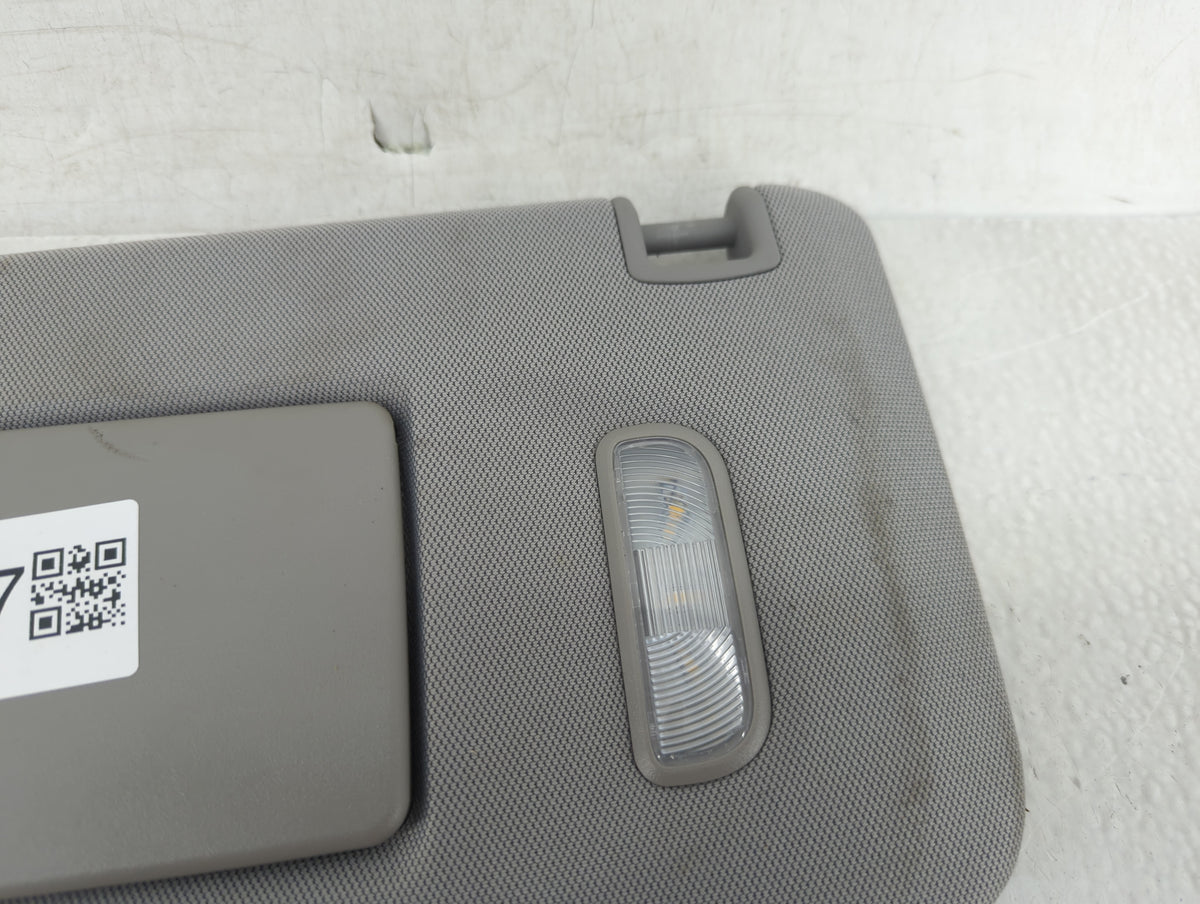 2014-2019 Gmc Sierra 1500 Sun Visor Shade Replacement Driver Left Mirror Fits Fits 2014 2015 2016 2017 2018 2019 OEM Used Au
