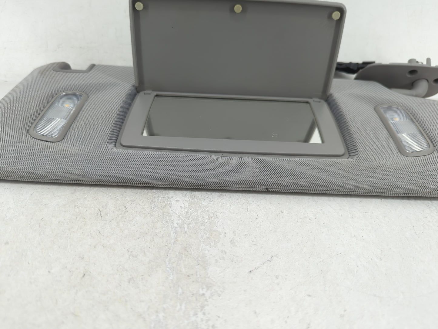 2014-2019 Gmc Sierra 1500 Sun Visor Shade Replacement Passenger Right Mirror Fits Fits 2014 2015 2016 2017 2018 2019 OEM Use