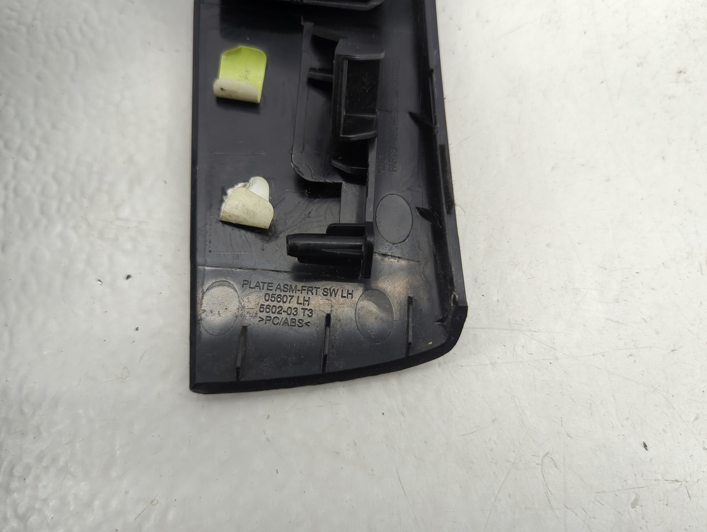 2014-2019 Gmc Sierra 1500 Master Power Window Switch Replacement Driver Side Left Fits OEM Used Auto Parts - Oemusedautopart