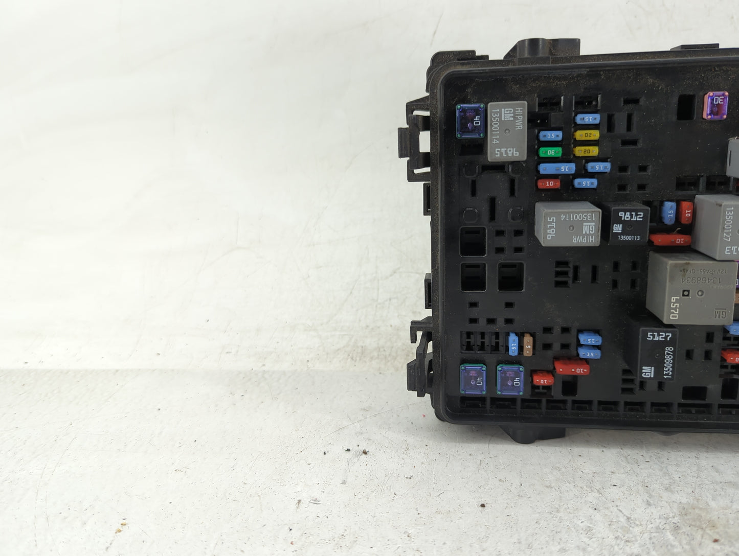 2017 Gmc Sierra 1500 Fusebox Fuse Box Relay Module Tipm 84075777_02 - Oemusedautoparts1.com