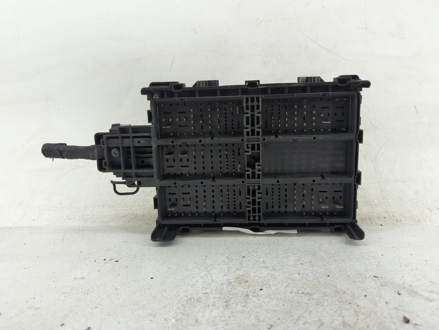 2017 Gmc Sierra 1500 Fusebox Fuse Box Relay Module Tipm 84075777_02 - Oemusedautoparts1.com