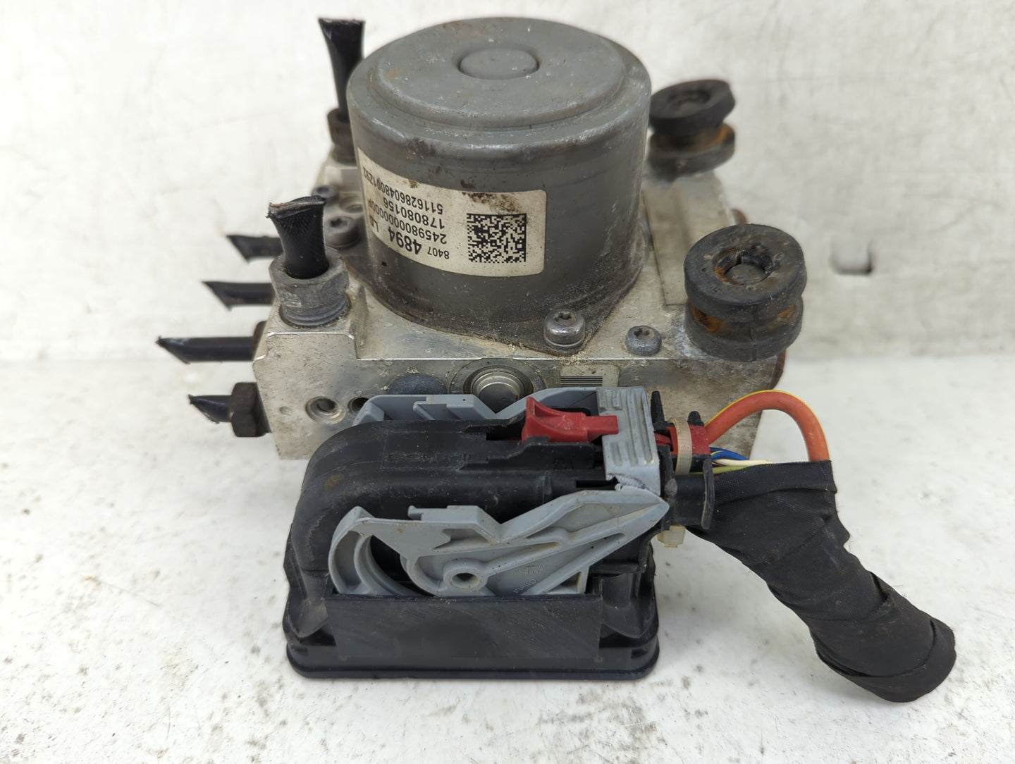 2017-2019 Gmc Sierra 1500 ABS Pump Control Module Replacement Fits Fits 2017 2018 2019 2020 OEM Used Auto Parts - Oemusedaut
