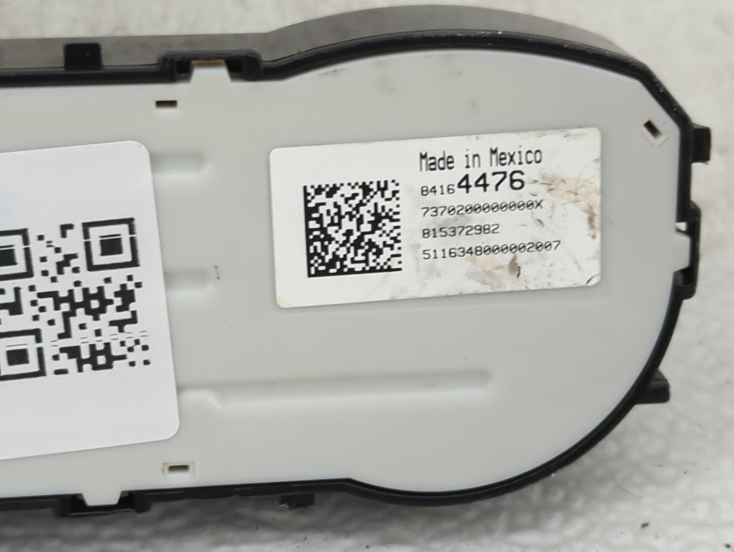 2017-2019 Gmc Sierra 1500 Climate Control Module Temperature AC/Heater Replacement P/N:84164476 Fits OEM Used Auto Parts - O