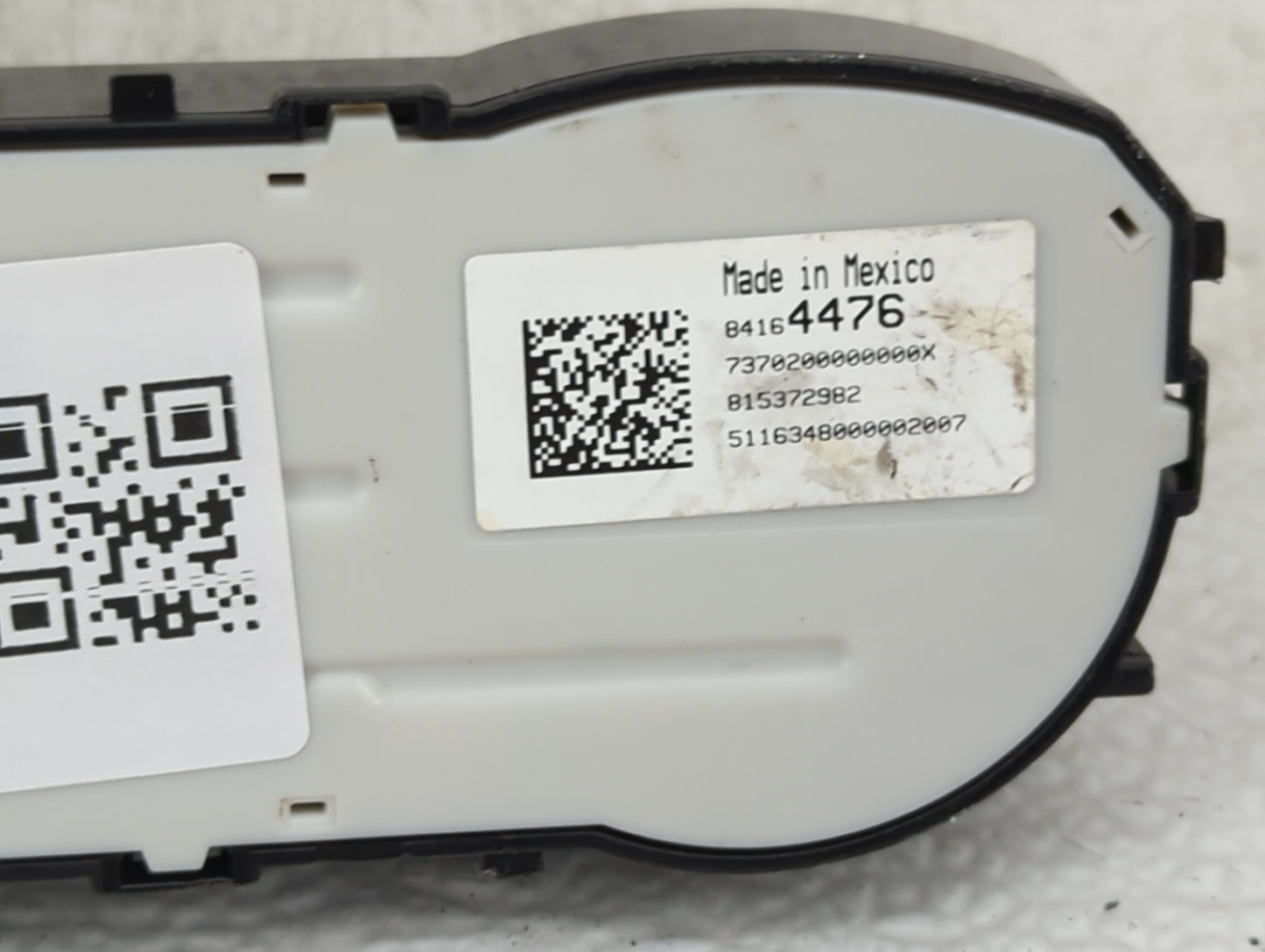2017-2019 Gmc Sierra 1500 Climate Control Module Temperature AC/Heater Replacement P/N:84164476 Fits OEM Used Auto Parts - O