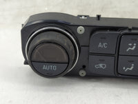 2017-2019 Gmc Sierra 1500 Climate Control Module Temperature AC/Heater Replacement P/N:84164476 815372982 Fits OEM Used Auto