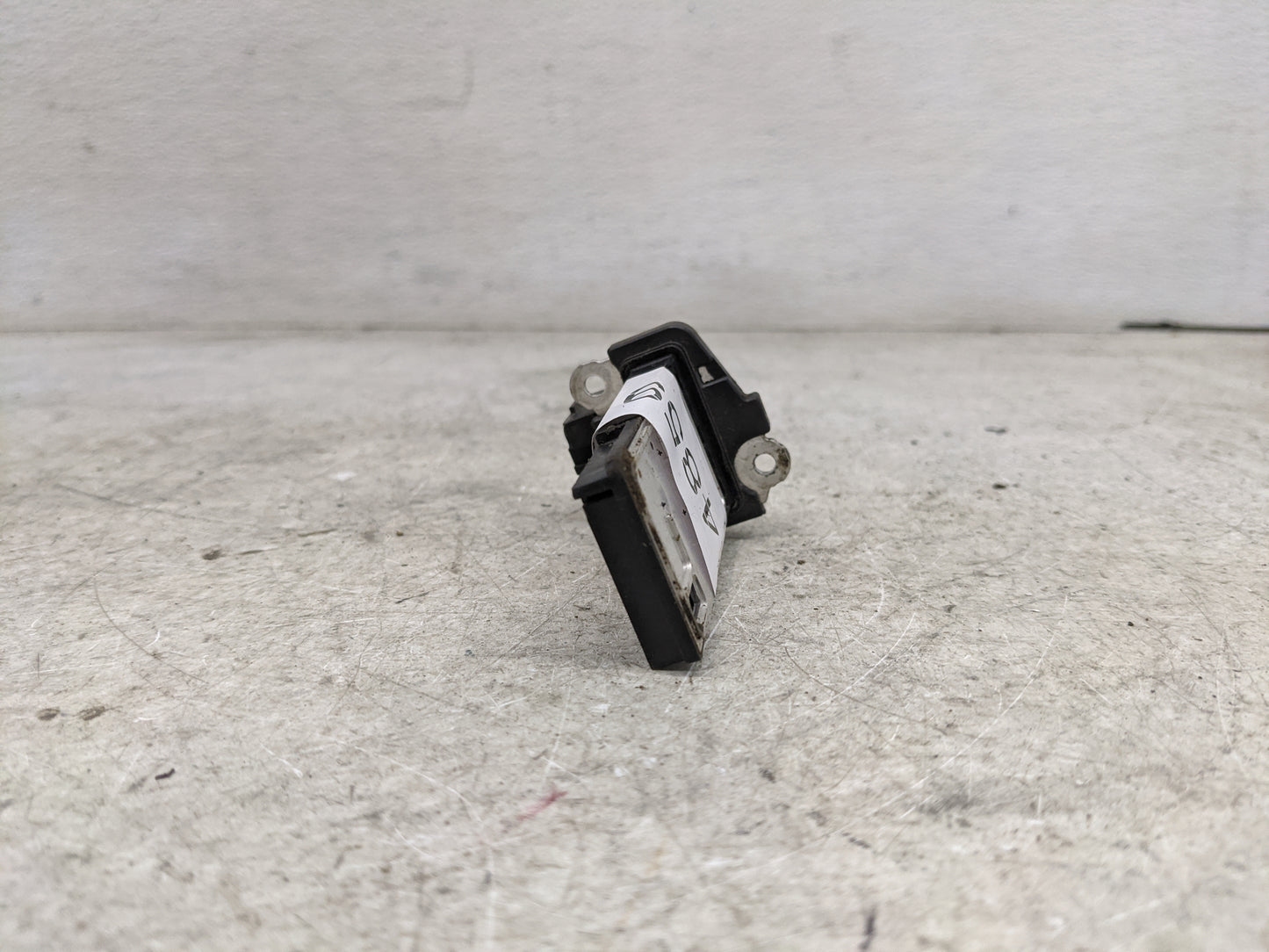 2014-2019 Gmc Sierra 1500 Mass Air Flow Meter Maf 1485914 - Oemusedautoparts1.com