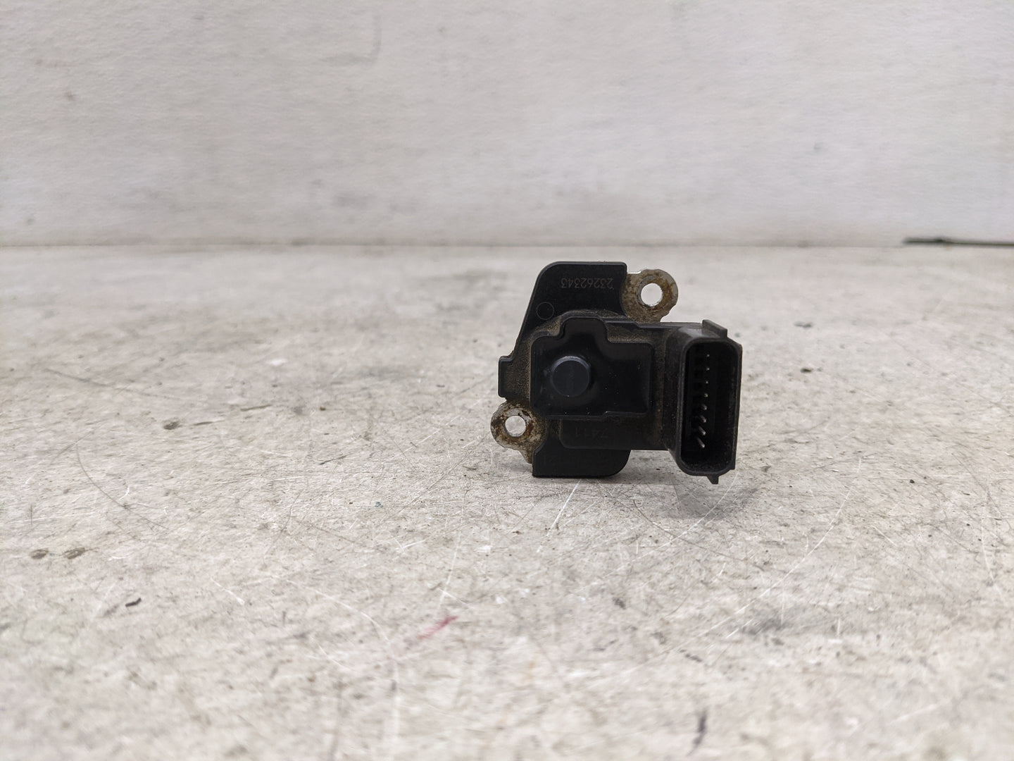 2014-2019 Gmc Sierra 1500 Mass Air Flow Meter Maf 1485914 - Oemusedautoparts1.com
