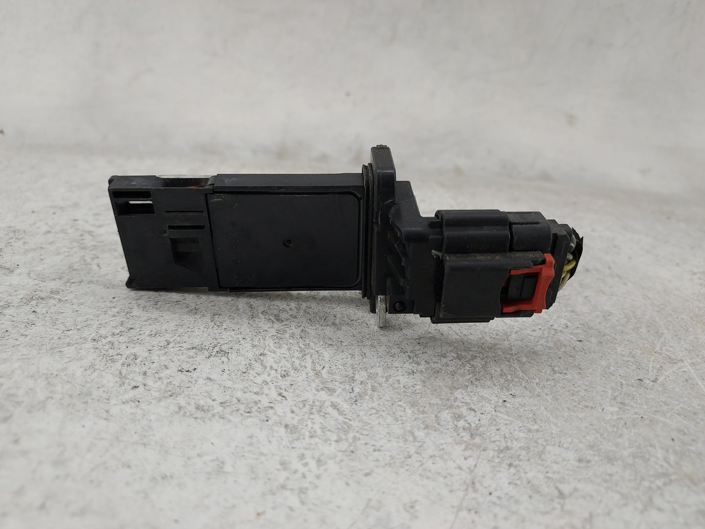2014-2019 Gmc Sierra 1500 Mass Air Flow Meter Maf 1486091 - Oemusedautoparts1.com