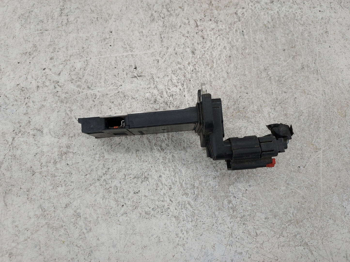 2014-2019 Gmc Sierra 1500 Mass Air Flow Meter Maf 1486091 - Oemusedautoparts1.com