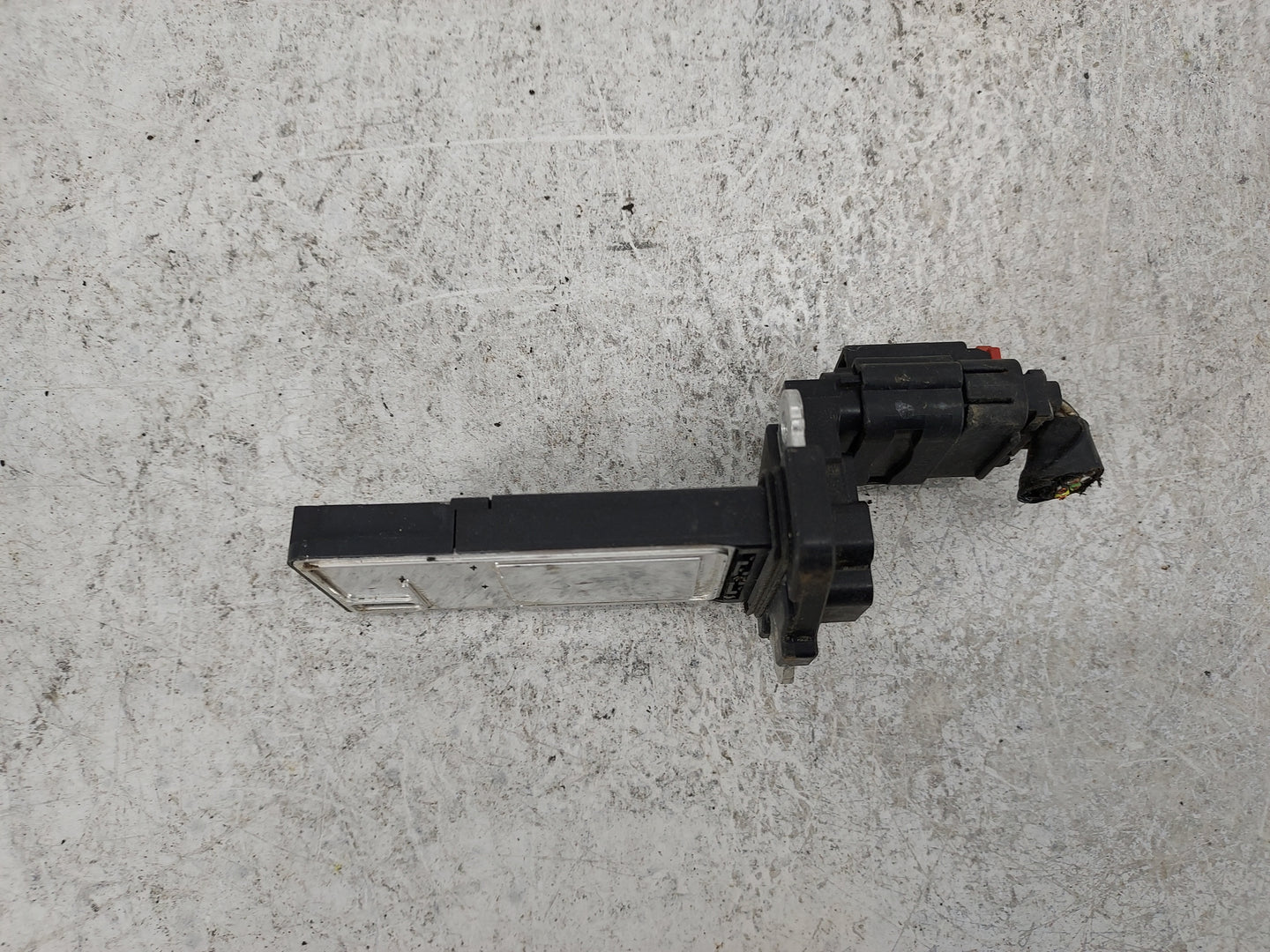 2014-2019 Gmc Sierra 1500 Mass Air Flow Meter Maf 1486091 - Oemusedautoparts1.com