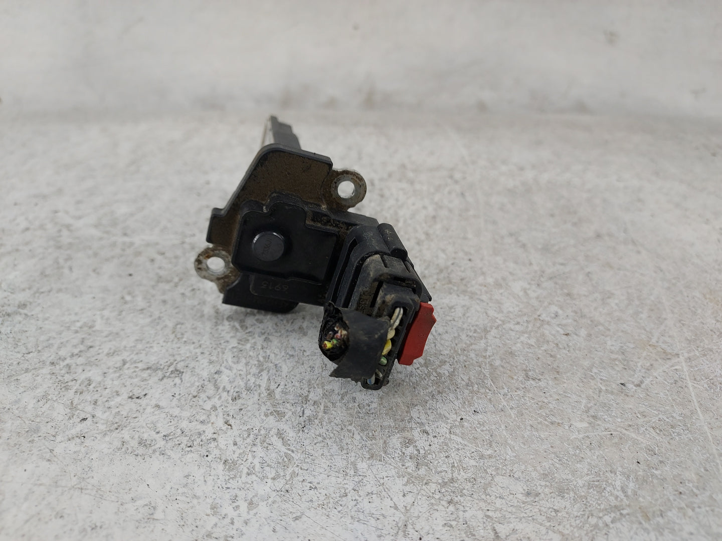 2014-2019 Gmc Sierra 1500 Mass Air Flow Meter Maf 1486091 - Oemusedautoparts1.com