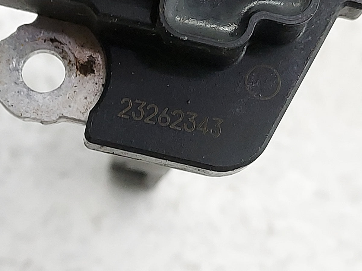 2014-2019 Gmc Sierra 1500 Mass Air Flow Meter Maf Sensor 1487445 - Oemusedautoparts1.com