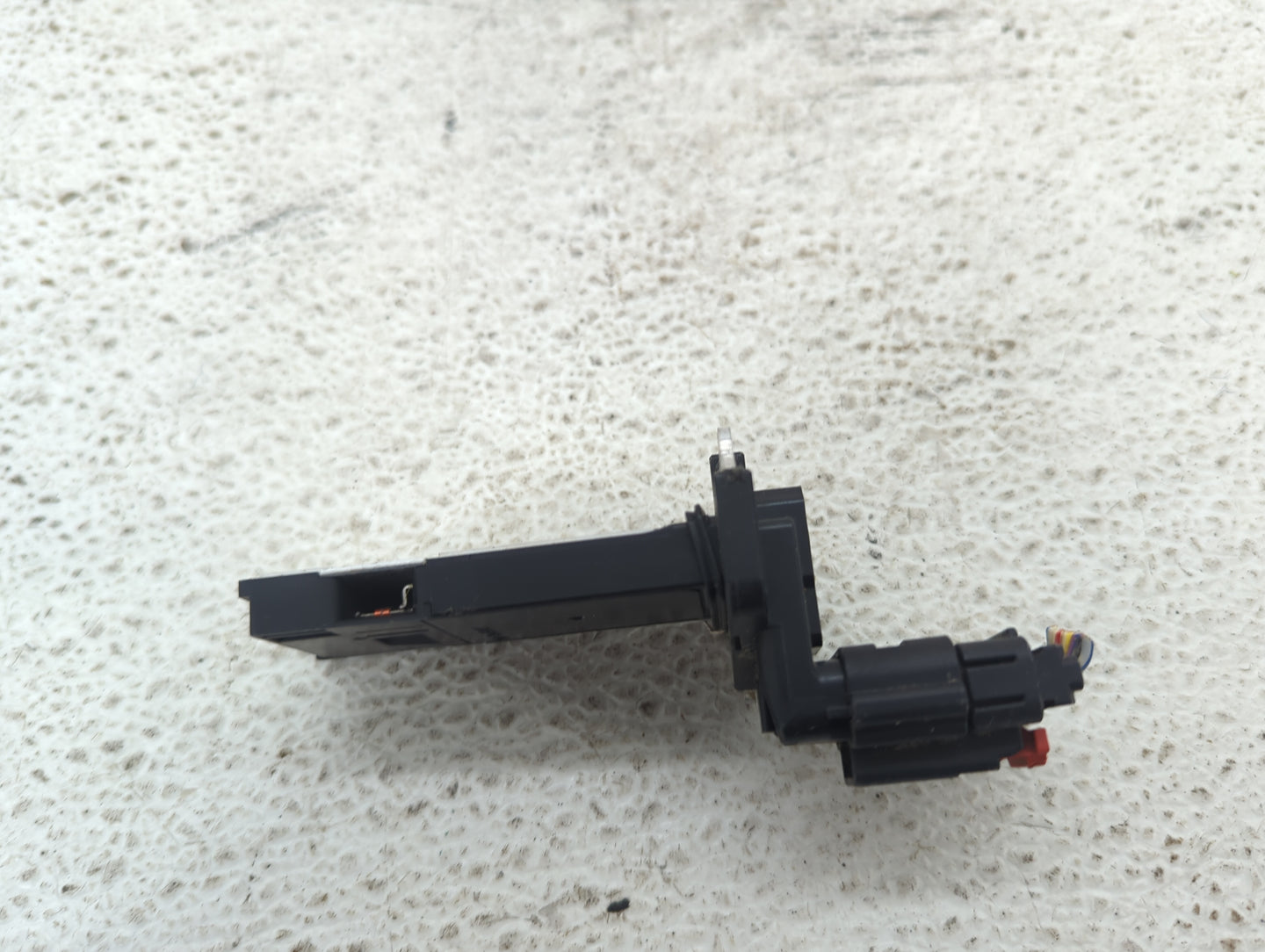 2014-2019 Gmc Sierra 1500 Mass Air Flow Meter Maf 1487492 - Oemusedautoparts1.com