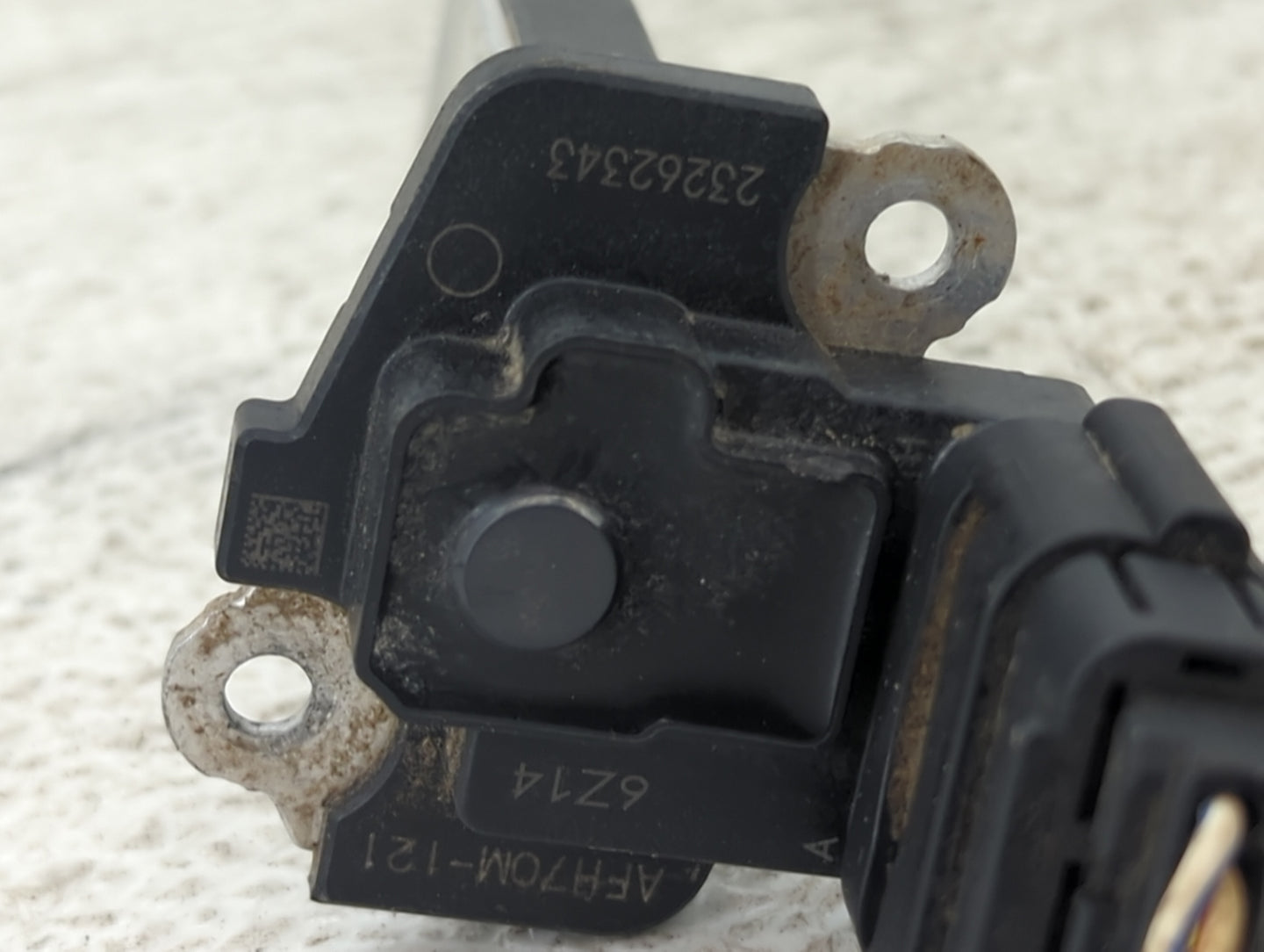 2014-2019 Gmc Sierra 1500 Mass Air Flow Meter Maf 1487851 - Oemusedautoparts1.com