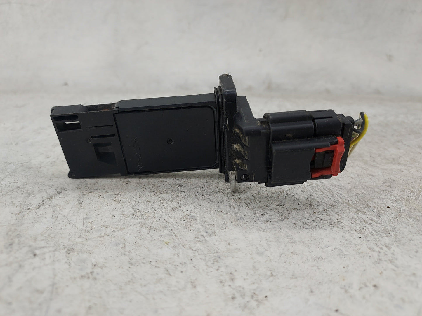 2014-2019 Gmc Sierra 1500 Mass Air Flow Meter Maf 1488619 - Oemusedautoparts1.com