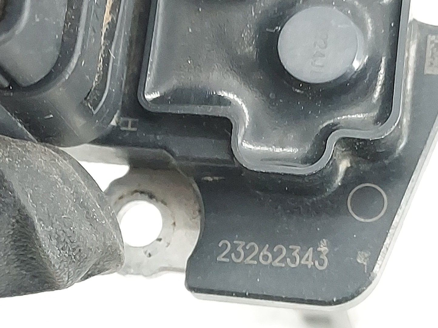 2014-2019 Gmc Sierra 1500 Mass Air Flow Meter Maf 1488619 - Oemusedautoparts1.com