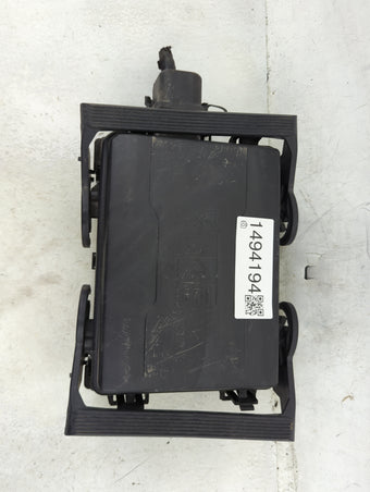 compare product 2017-2019 Gmc Sierra 1500 Fusebox Fuse Box Panel Relay Module P/N:84075777 Fits Fits 2017 2018 2019 OEM Used Auto Parts