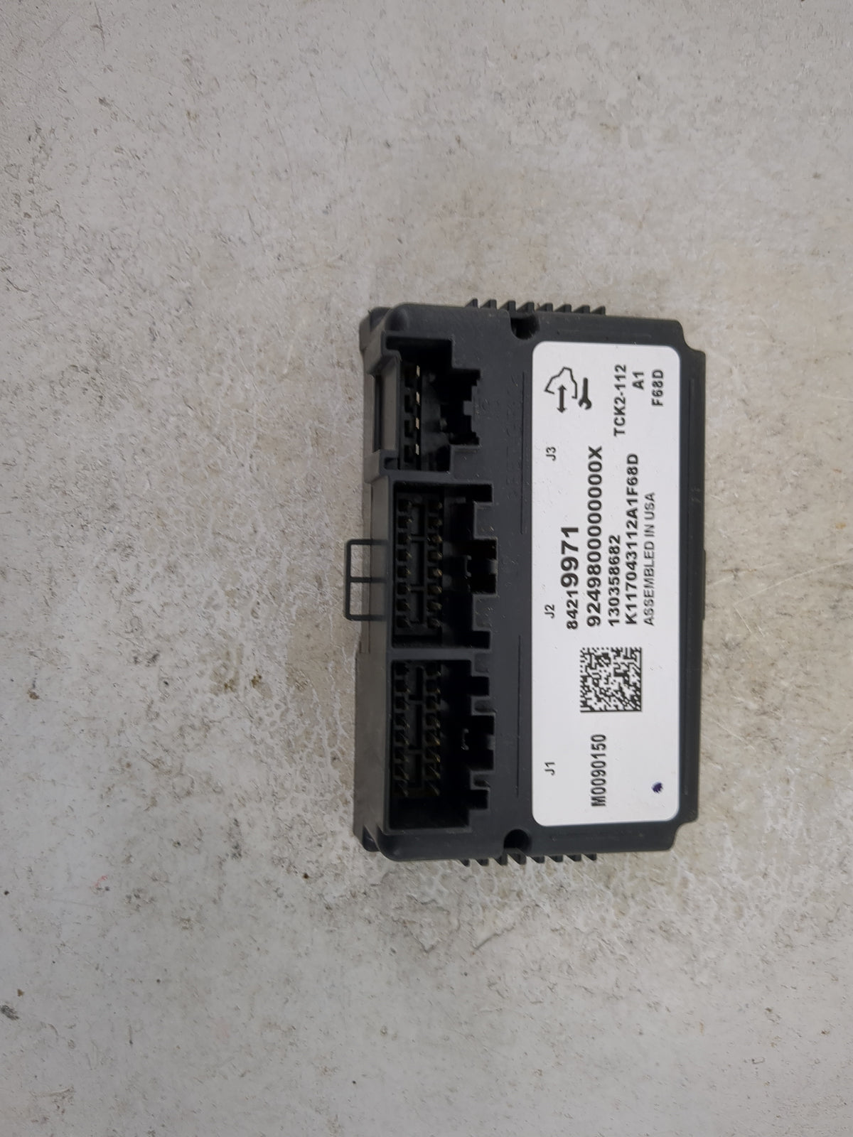 2017-2017 Gmc Sierra 1500 Body Control Module Bcm - Oemusedautoparts1.com