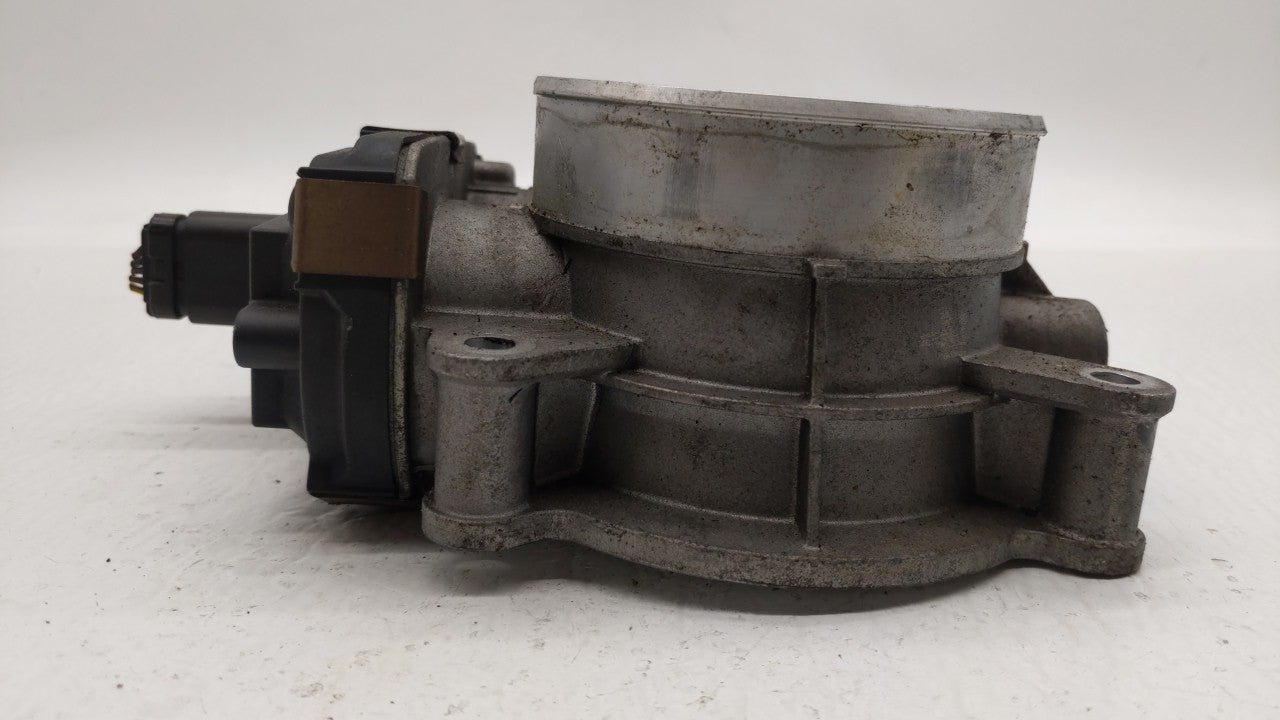 2014-2018 Gmc Sierra 1500 Throttle Body P/N:12678224 12617792 Fits Fits 2014 2015 2016 2017 2018 2019 OEM Used Auto Parts - 