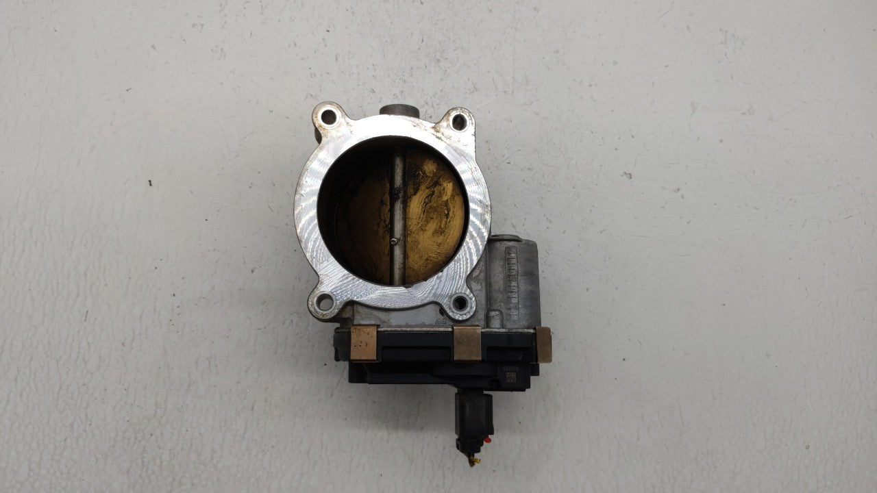 2014-2022 Gmc Sierra 1500 Throttle Body P/N:12678224 12617792 Fits Fits 2014 2015 2016 2017 2018 2019 2020 2021 2022 OEM Use