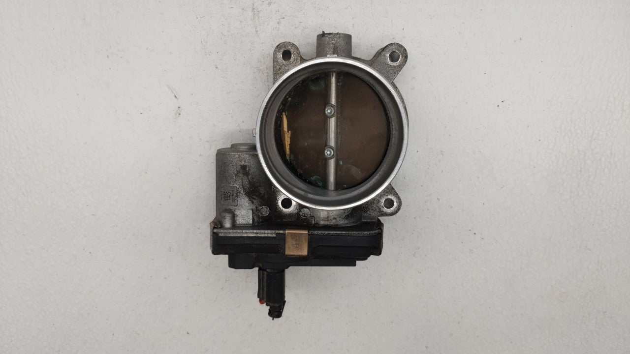 2014-2018 Gmc Sierra 1500 Throttle Body P/N:12678224 12617792 Fits Fits 2014 2015 2016 2017 2018 2019 OEM Used Auto Parts - 
