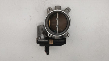 2014-2018 Gmc Sierra 1500 Throttle Body P/N:12678224 12617792 Fits Fits 2014 2015 2016 2017 2018 2019 OEM Used Auto Parts - 