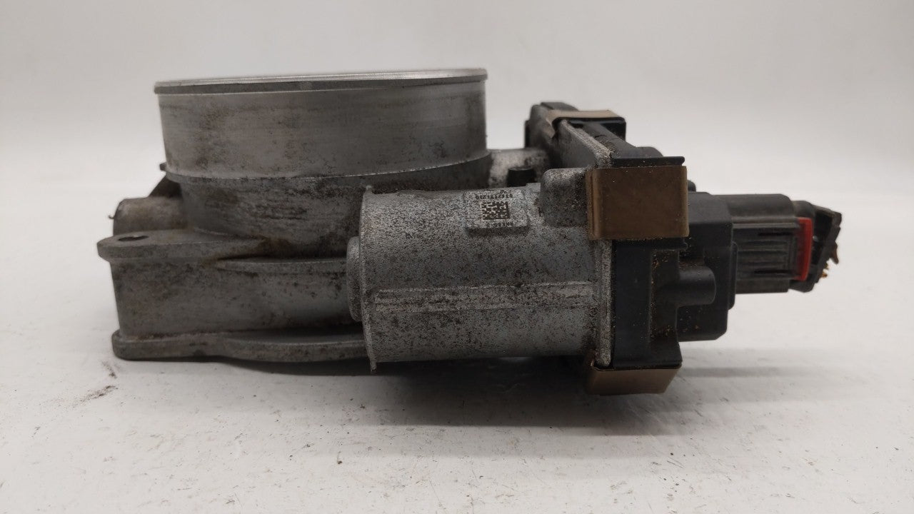 2014-2018 Gmc Sierra 1500 Throttle Body P/N:12678224 12617792 Fits Fits 2014 2015 2016 2017 2018 2019 OEM Used Auto Parts - 
