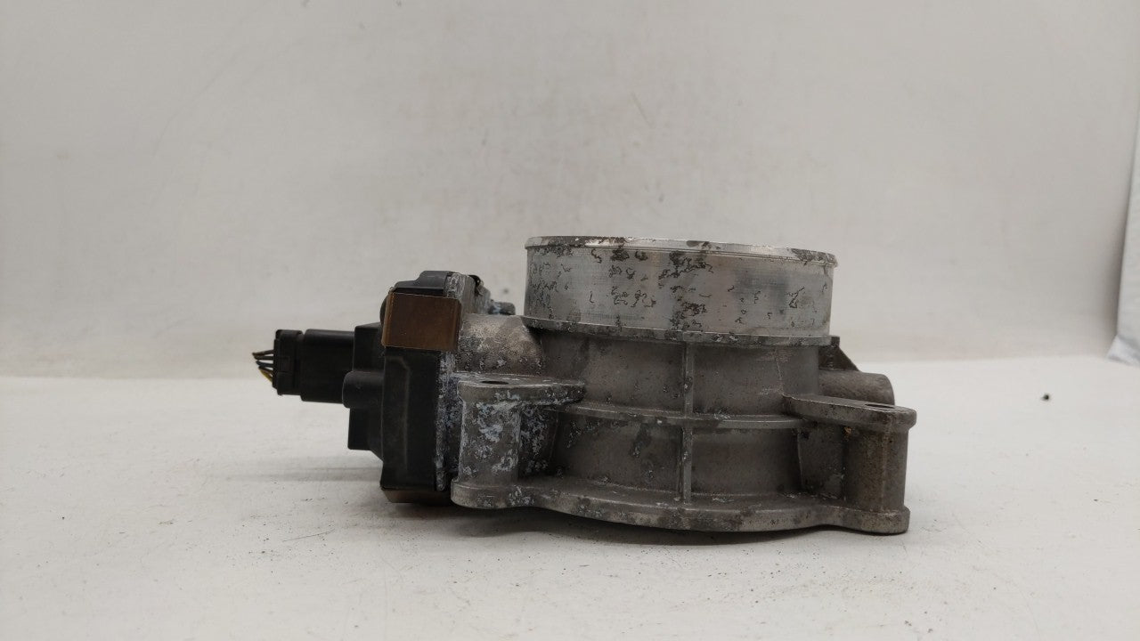 2014-2018 Gmc Sierra 1500 Throttle Body P/N:12678224 12617792 Fits Fits 2014 2015 2016 2017 2018 2019 OEM Used Auto Parts - 