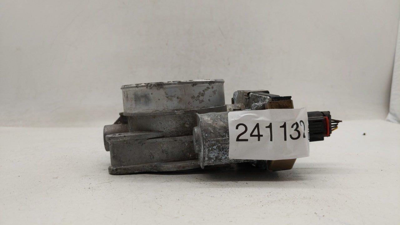 2014-2018 Gmc Sierra 1500 Throttle Body P/N:12678224 12617792 Fits Fits 2014 2015 2016 2017 2018 2019 OEM Used Auto Parts - 