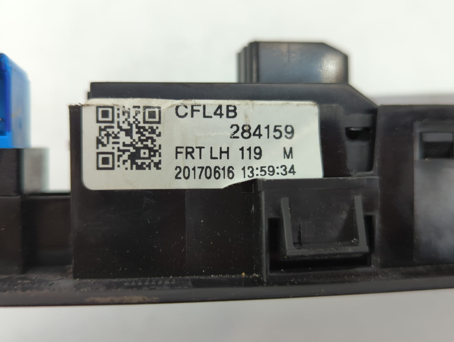 2014-2019 Gmc Sierra 1500 Master Power Window Switch Replacement Driver Side Left P/N:20170616 284159 Fits OEM Used Auto Par