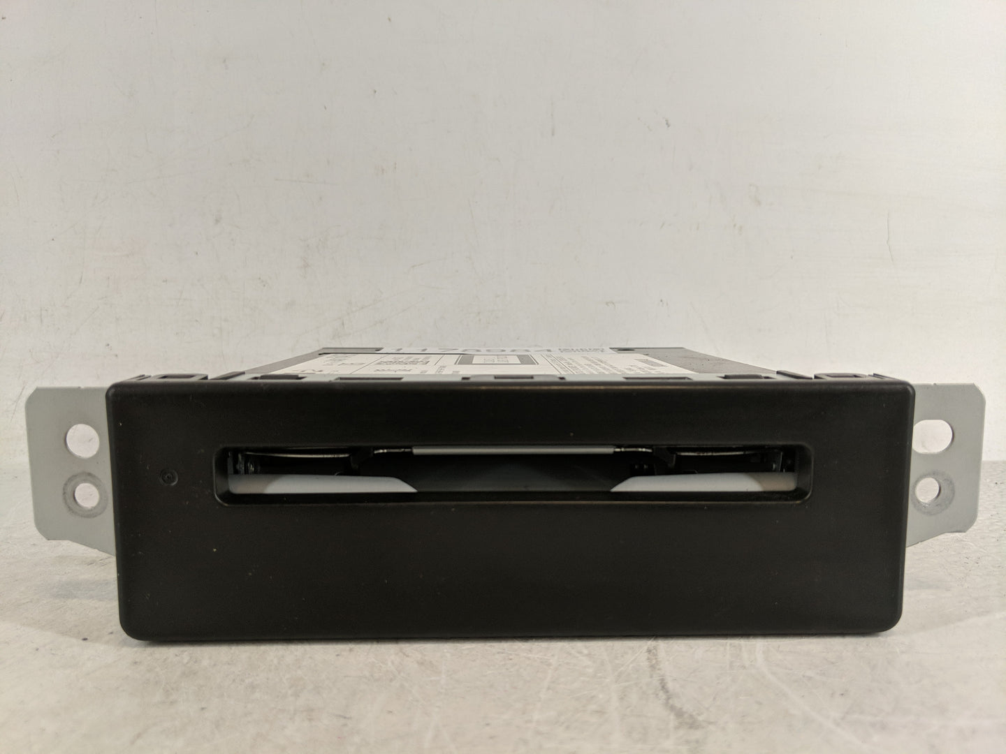 2017 Gmc Sierra 1500 Classic Radio AM FM Cd Player Receiver Replacement P/N:84016435 Fits Fits 2015 2016 2018 2019 2020 OEM 