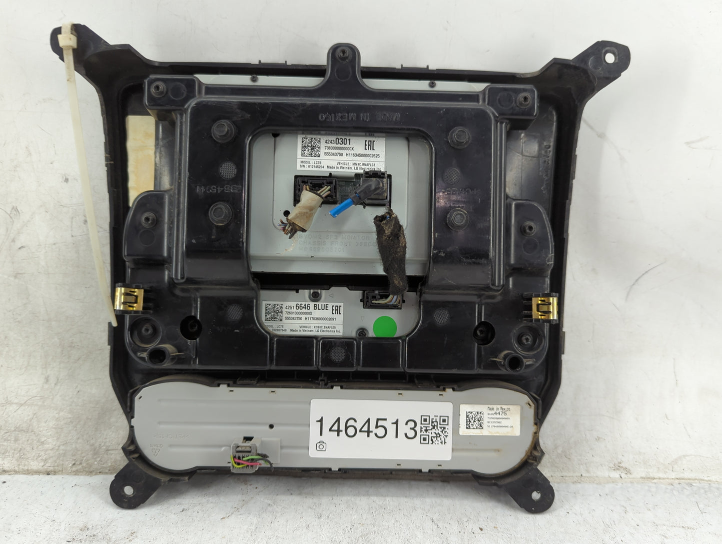 Gmc Sierra 2500 Radio Control Panel 1464513 - Oemusedautoparts1.com