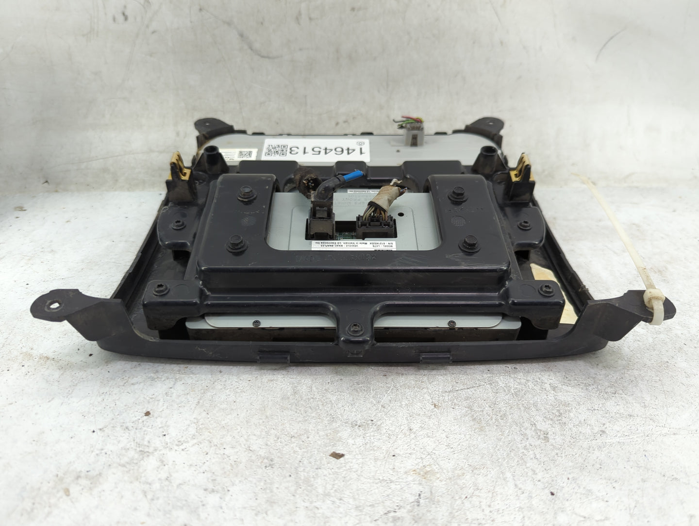 Gmc Sierra 2500 Radio Control Panel 1464513 - Oemusedautoparts1.com